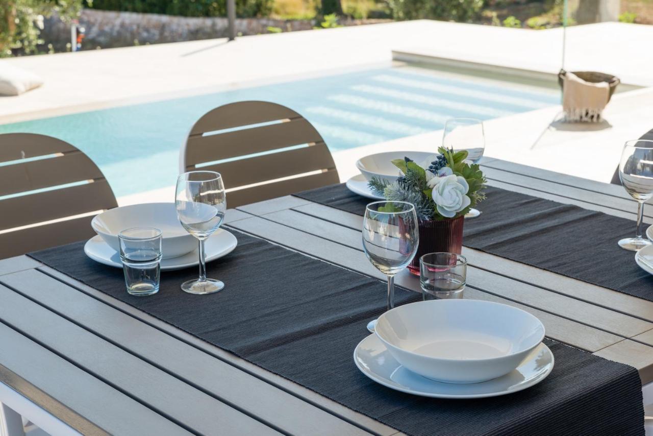 Charming Villas - Villa D'Itria With Trullo Ostuni Exterior foto